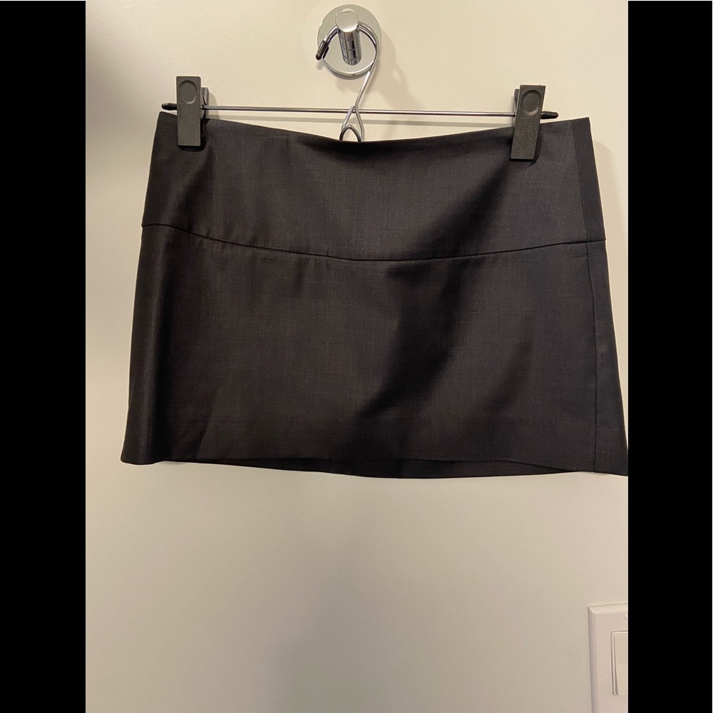 Short gunmetal skirt